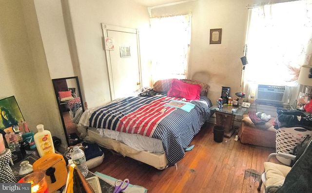 5330 LESHER ST, Philadelphia, PA 19124