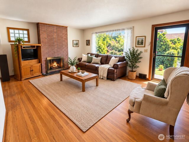 3505 S 11th Street, Tacoma, WA 98405