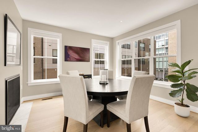 215 MONTGOMERY STREET, Alexandria, VA 22314