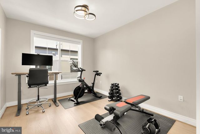215 MONTGOMERY STREET, Alexandria, VA 22314