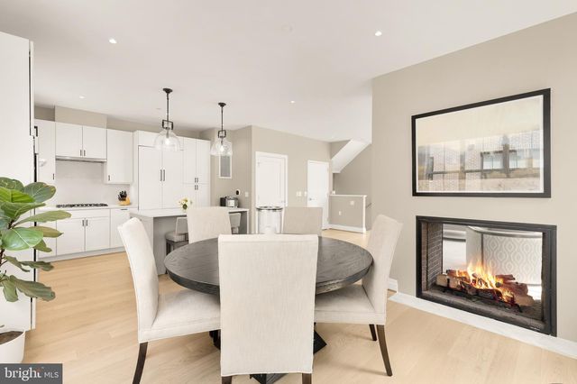 215 MONTGOMERY STREET, Alexandria, VA 22314