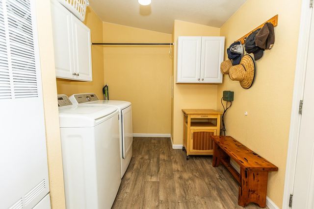 18041 Seidner Ave, Escalon, CA 95320