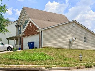 1349 Creekview Circle, Riverdale, GA 30296