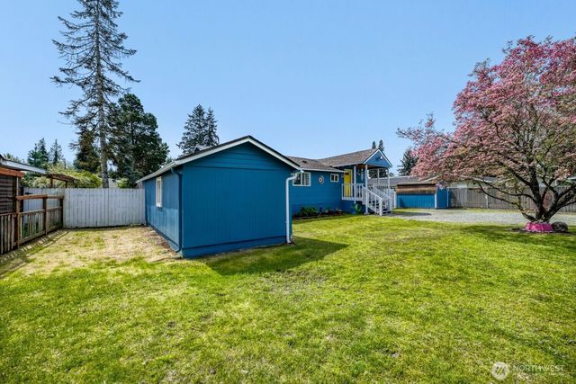 908 9th Street NE, Auburn, WA 98002