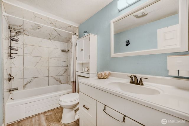 908 9th Street NE, Auburn, WA 98002
