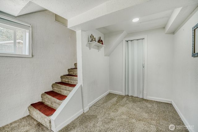 908 9th Street NE, Auburn, WA 98002