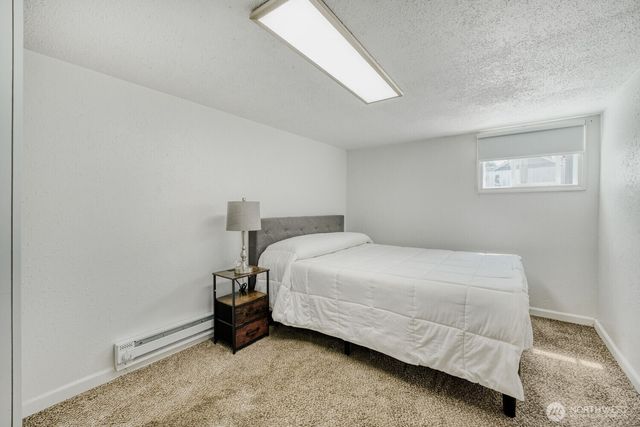 908 9th Street NE, Auburn, WA 98002