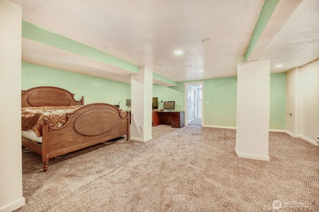 908 9th Street NE, Auburn, WA 98002