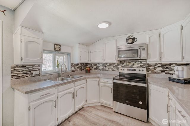 908 9th Street NE, Auburn, WA 98002