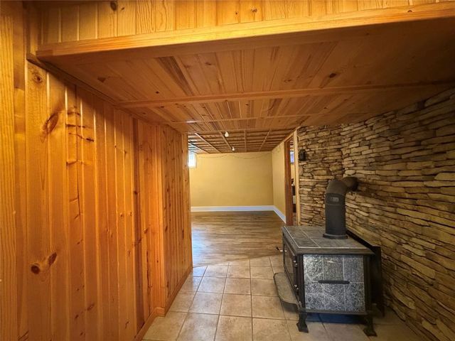 10507 Hamblin Street, Hayward, WI 54843