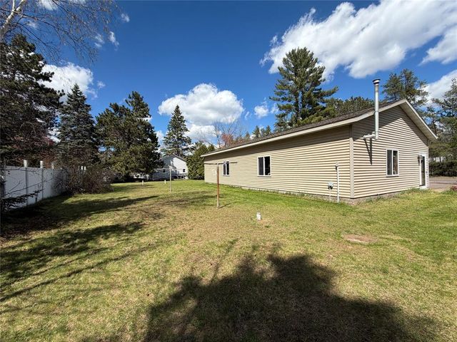 10507 Hamblin Street, Hayward, WI 54843