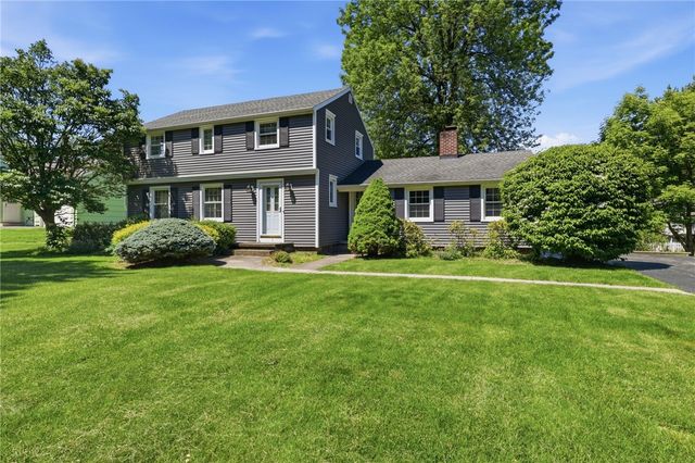 25 Maryvale Drive, Webster, NY 14580