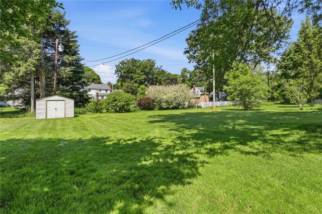25 Maryvale Drive, Webster, NY 14580