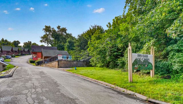 208 Moose Ridge Way, Pigeon Forge, TN 37863