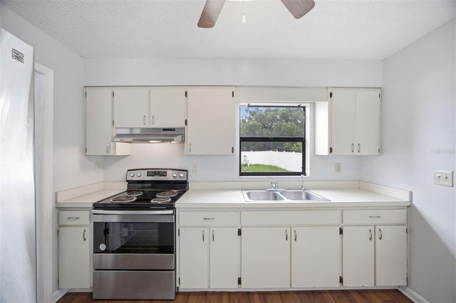 5412 N 48TH STREET, Tampa, FL 33610