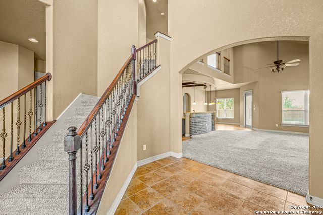 8219 HIGH NOON WAY, San Antonio, TX 78254