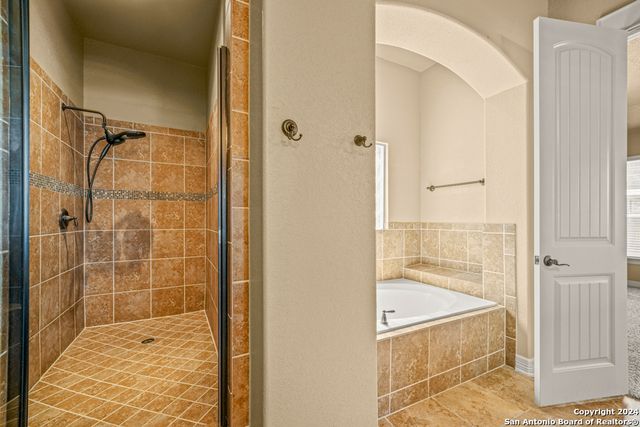 8219 HIGH NOON WAY, San Antonio, TX 78254