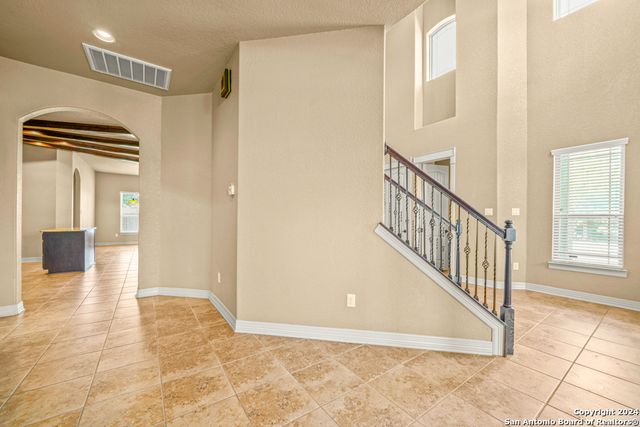 8219 HIGH NOON WAY, San Antonio, TX 78254