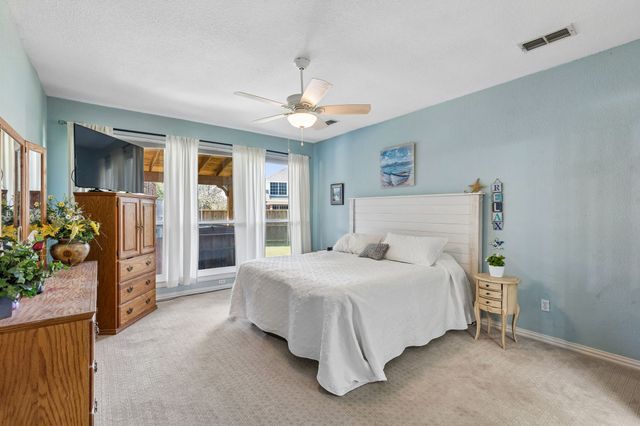 8410 Lexington Court, Rowlett, TX 75089