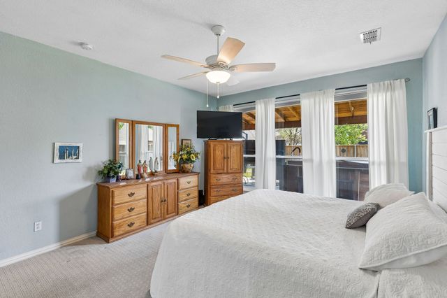 8410 Lexington Court, Rowlett, TX 75089