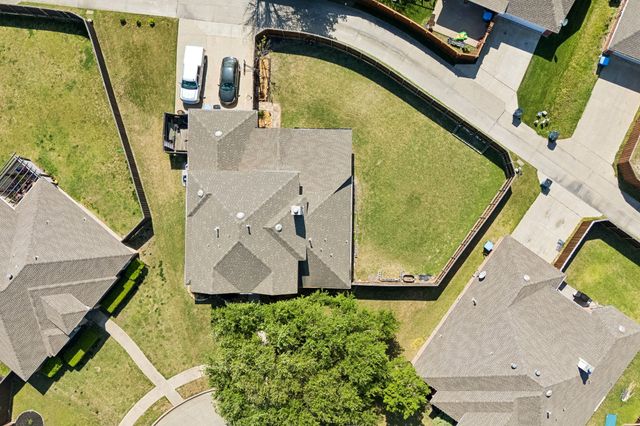 8410 Lexington Court, Rowlett, TX 75089