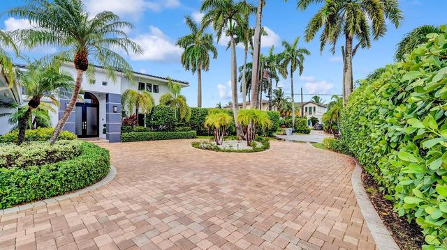 2593 SE 9th Street, Pompano Beach, FL 33062
