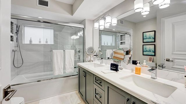 2593 SE 9th Street, Pompano Beach, FL 33062