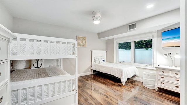 2593 SE 9th Street, Pompano Beach, FL 33062
