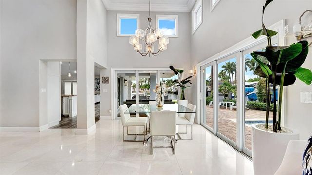 2593 SE 9th Street, Pompano Beach, FL 33062