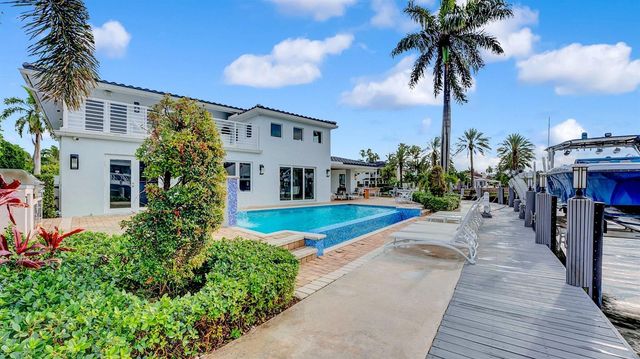 2593 SE 9th Street, Pompano Beach, FL 33062