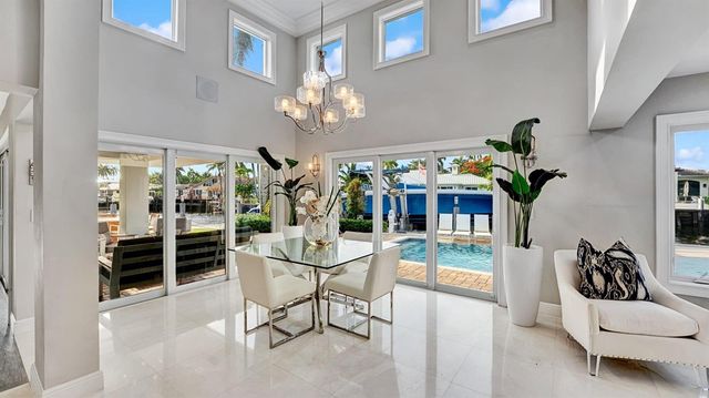 2593 SE 9th Street, Pompano Beach, FL 33062