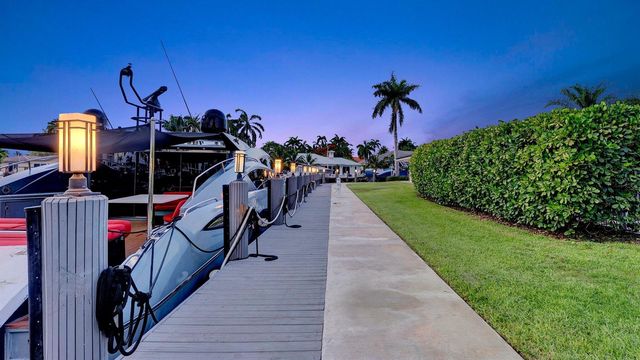 2593 SE 9th Street, Pompano Beach, FL 33062