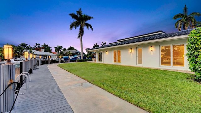 2593 SE 9th Street, Pompano Beach, FL 33062