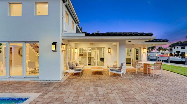 2593 SE 9th Street, Pompano Beach, FL 33062