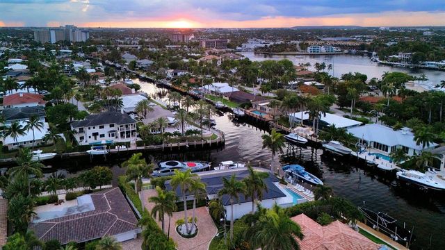 2593 SE 9th Street, Pompano Beach, FL 33062