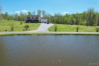 741 Lakeside Drive Ext, Blackstone, VA 23824