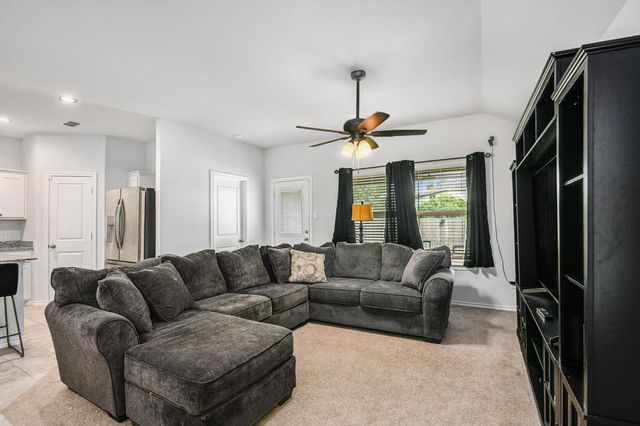 2920 Manu Street, Fort Worth, TX 76123