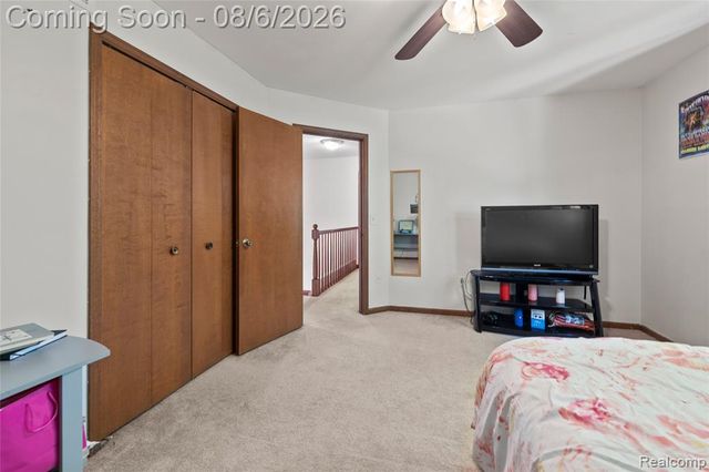 15569 Penn Drive, Livonia, MI 48154