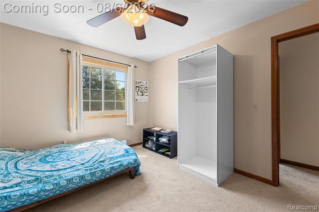15569 Penn Drive, Livonia, MI 48154