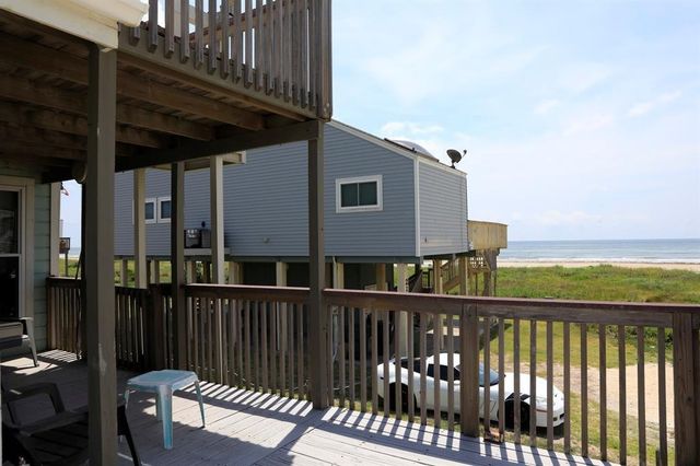 21319 Gulf Drive, Galveston, TX 77554