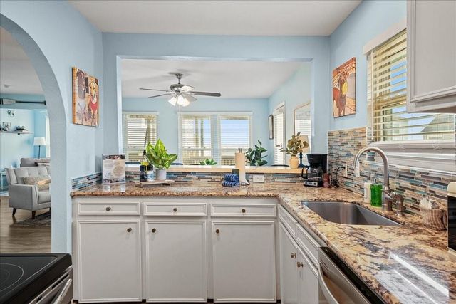 21319 Gulf Drive, Galveston, TX 77554