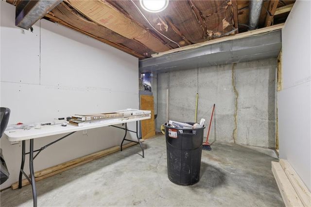 18325 Baxter Road, Lawson, MO 64062