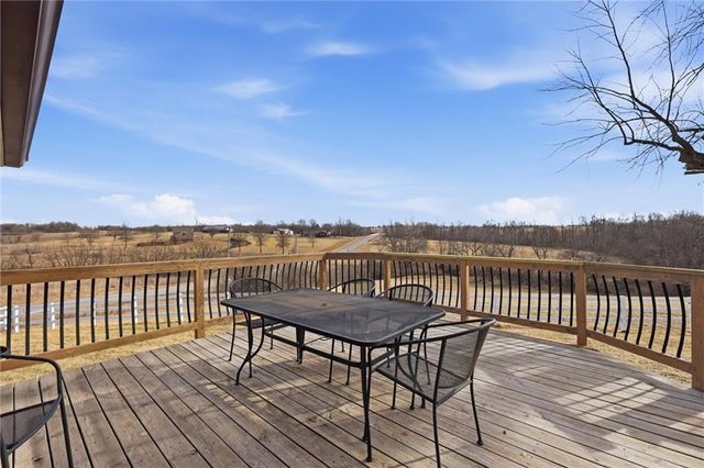 18325 Baxter Road, Lawson, MO 64062