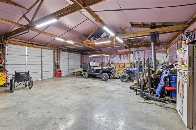 18325 Baxter Road, Lawson, MO 64062