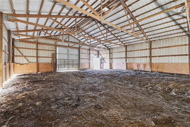 18325 Baxter Road, Lawson, MO 64062