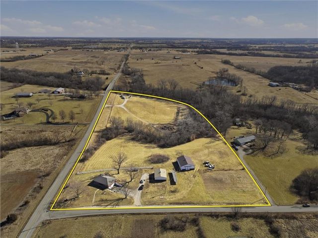 18325 Baxter Road, Lawson, MO 64062