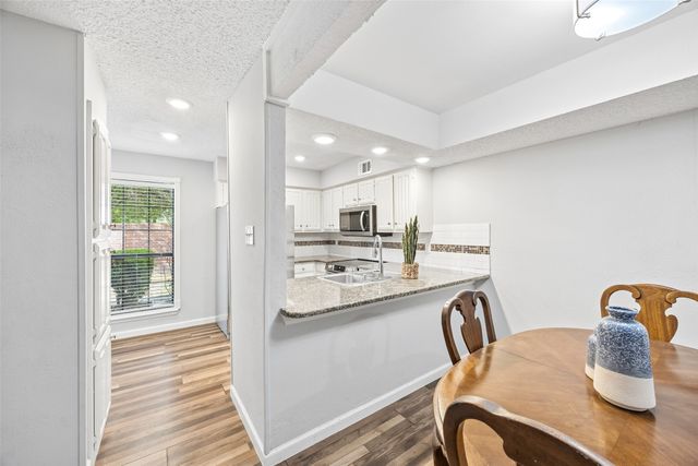 333 Melrose Drive 22C, Richardson, TX 75080