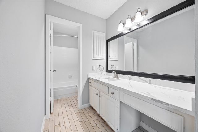 333 Melrose Drive 22C, Richardson, TX 75080