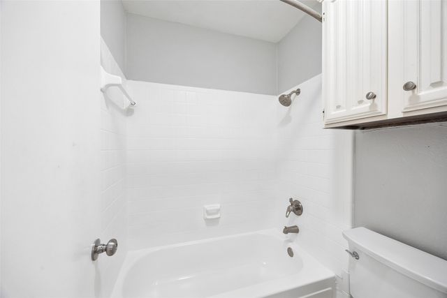 333 Melrose Drive 22C, Richardson, TX 75080