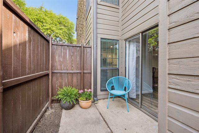 333 Melrose Drive 22C, Richardson, TX 75080